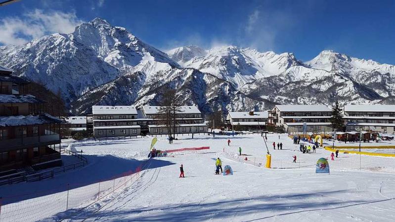 Enjoy a family-friendly kosher winter vacation in the Italian Alps with Beit Reuven 2026.