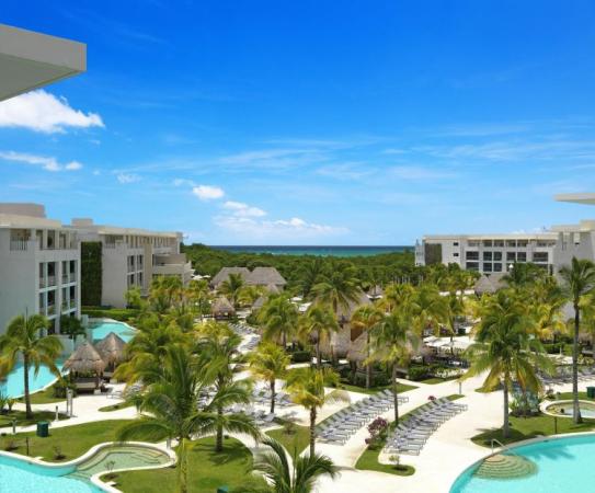 Pesach Program 2023 in Playa Del Carmen Mexico with VIP Kosher At The Five Diamond All-Suite Paradisus Resort