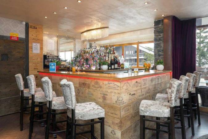 Luxury kosher summer vacation in the French Alps with Kangourou Prestige.