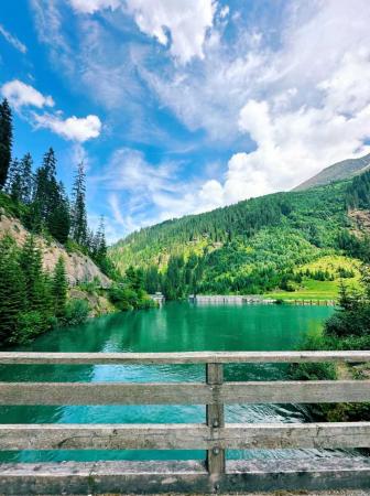Enjoy a luxury kosher summer vacation with Weber Tours at Raffl’s Tyrol Hotel in St. Anton, Austria