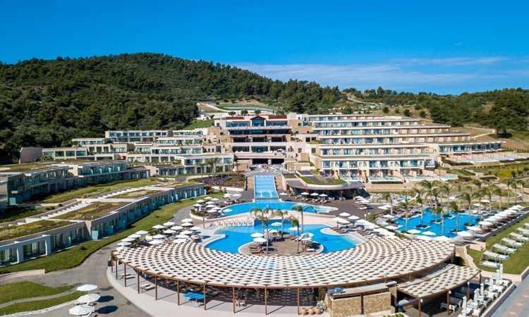 Pesach Program 2022 at the Miraggio Thermal Spa Resort, Chalkidiki, Greece with K Luxury