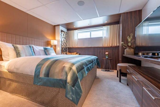 Kosher Rhine & Moselle River Cruise November 9–16, 2026 aboard the MS Amadeus Star.