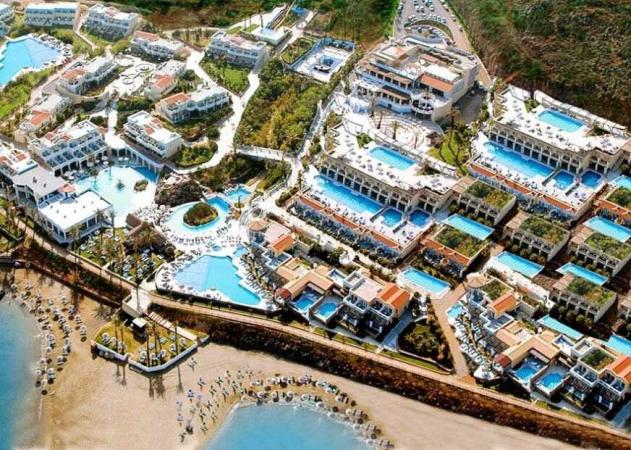 Passover program at Minos Imperial Luxury Beach Resort Crete