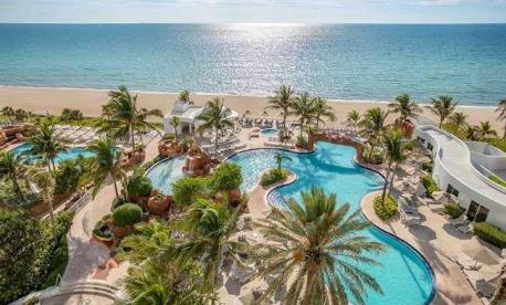 Passover Vacation 2022 in Miami Florida at the Trump Miami Resort