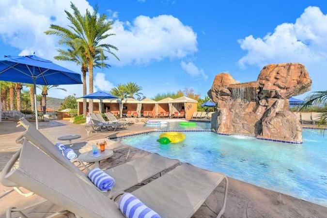 Passover Vacation 2022 at Pointe Hilton Tapatio Cliffs Resort Arizona with Kosherica