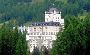 Kosher Luxury 4-Star Deluxe Hotel in Pontresina only a 4-minute drive from St. Moritz.