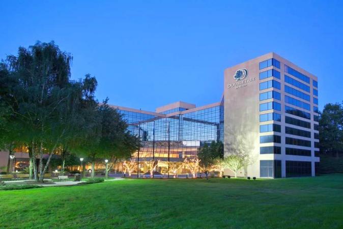 Celebrate Passover 2027 with Pesach Time Tours at the DoubleTree by Hilton in Stamford, CT