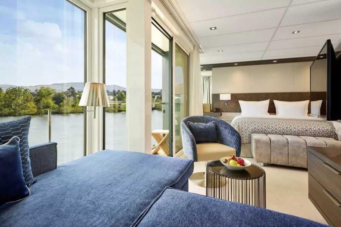 Amadeus Riva kosher river cruise ship on the Rhine River