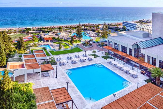 Celebrate Passover 2026 in luxury at the 5-star Sheraton Rhodes Resort with MY TOURS GLATT.