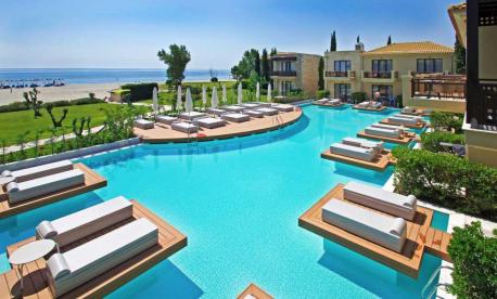 Kangourou Prestige Passover 2027 at the Hotel & Spa Mediterranean Village in Greece