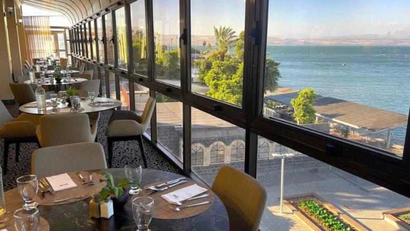 Celebrate Pesach 2027 with Joey Freudmann & Family at the Caesar Hotel on the shores of the Kinneret.