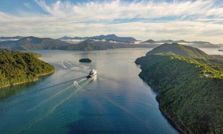 Join a 15-day Glatt Kosher cruise in January 2027 exploring Australia, New Zealand, and Tasmania