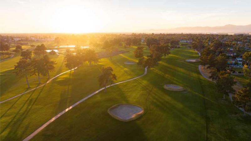 Experience a luxury Passover getaway with Elegant Essen Retreats at the Wigwam Resort in Phoenix, Arizona.