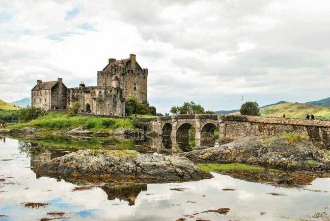 Experience Scotland’s finest distilleries on an 8-day fully kosher whisky adventure with Kosher Travelers.