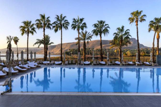 Celebrate Pesach 2027 with Israel Maven at the Isrotel Gomeh Hotel on the Kinneret.