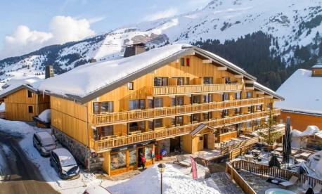 Luxury kosher summer vacation in the French Alps with Kangourou Prestige.