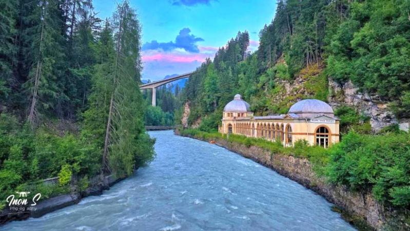Tourman Luxury Kosher Summer Vacation in the Swiss Alps, Scuol Palace Switzerland