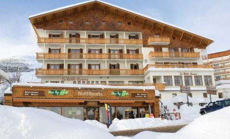 Kosher Winter Ski Vacation 2021 and 2022 in Alpe d'Huez, France with Family Holidays