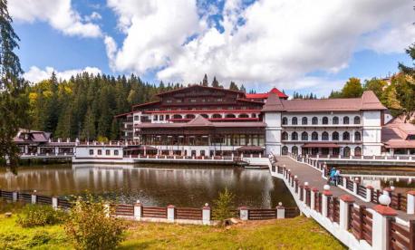 Kosher Summer Hotel and Tour 2026 in Romania