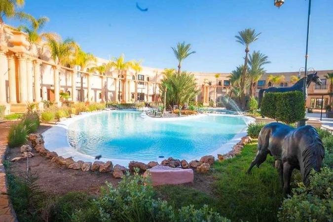 Enjoy a kosher summer vacation in Marrakech, Morocco with Osher Holidays.