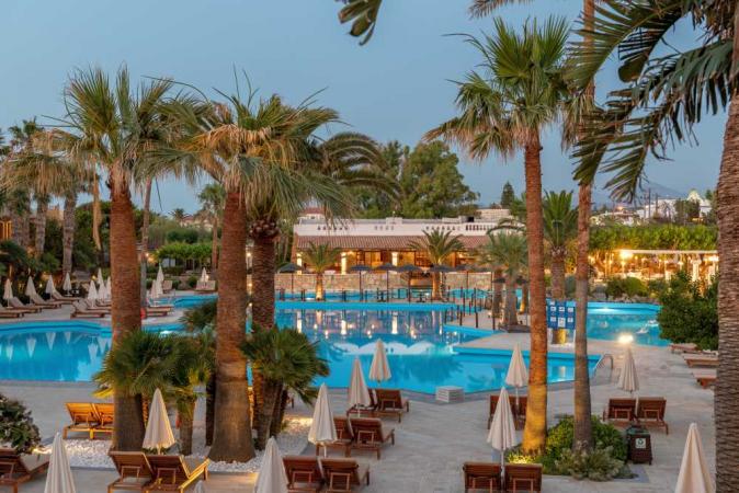 Celebrate Passover 2027 with Olam Holidays at the 5-star Aquila Rithymna Beach in Crete.