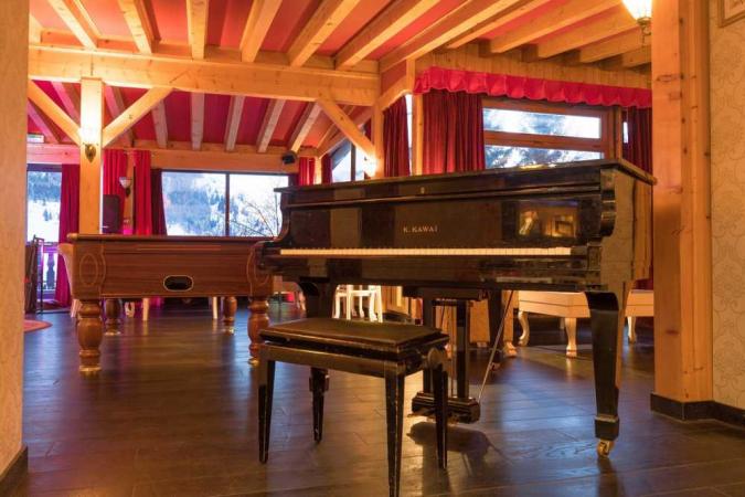 Kangourou Club Kosher Summer Hotel in the French Alps