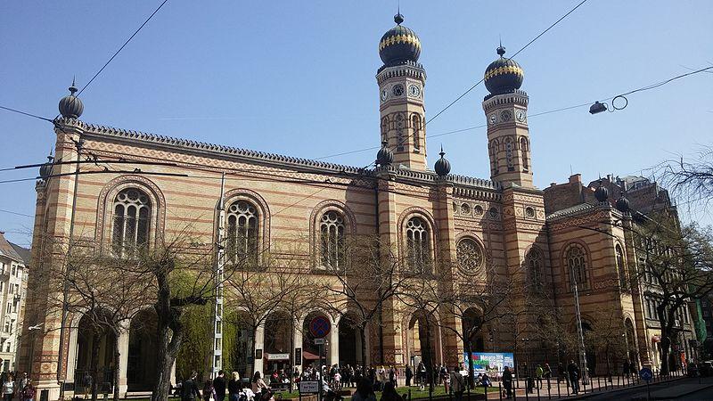 Kosher Tours - Kosher Vacations - Budapest and Hungary
