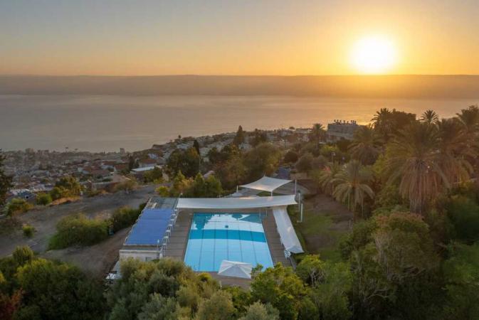 Celebrate Pesach 2027 with PesachIsrael.com at Nof Kinneret Hotel in Tiberias